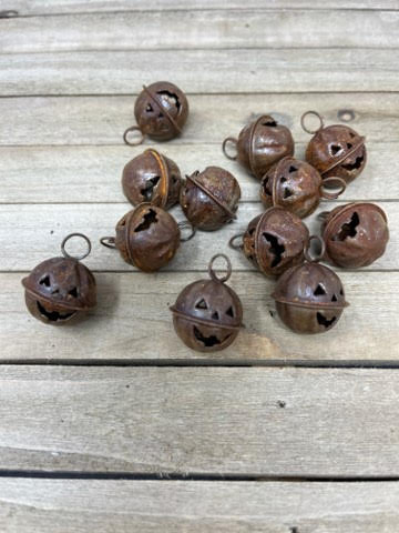 Rusty Pumpkin Bells, Set/12