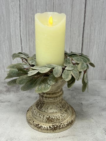 3.5” Sparkled Holiday Mistletoe Candle Ring