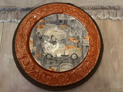 Wooden Round Lattice Charger Plate