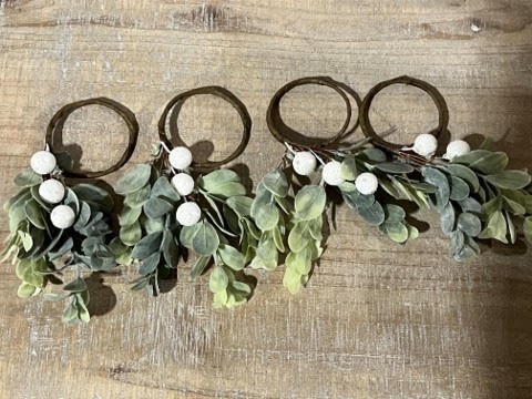 Ombre Boxwood & Berry Napkin Rings, Set/4