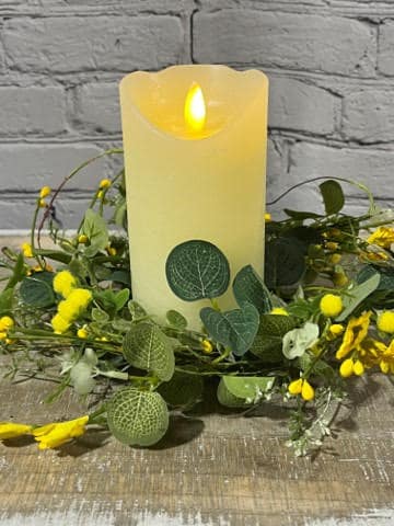 Buttercup Fields Candle Ring, 4.5”