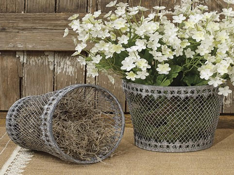 DIY Dollar Tree Tabletop Urns Blog-10