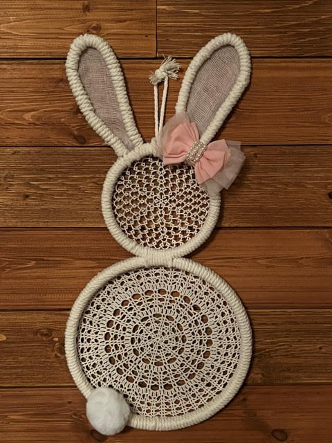 DIY Macrame Bunny Hanger