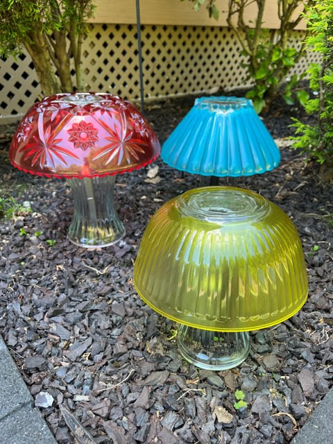 DIY Solar Stained Glass Mushroom