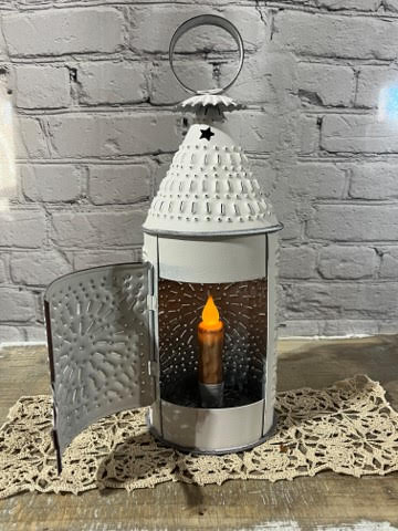 Irvin’s Bakers Lantern, Rustic White