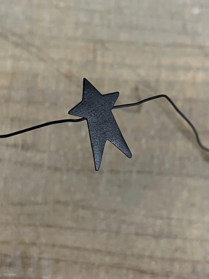 1" Black Primitive Star Garland, Set/2 - Image 3