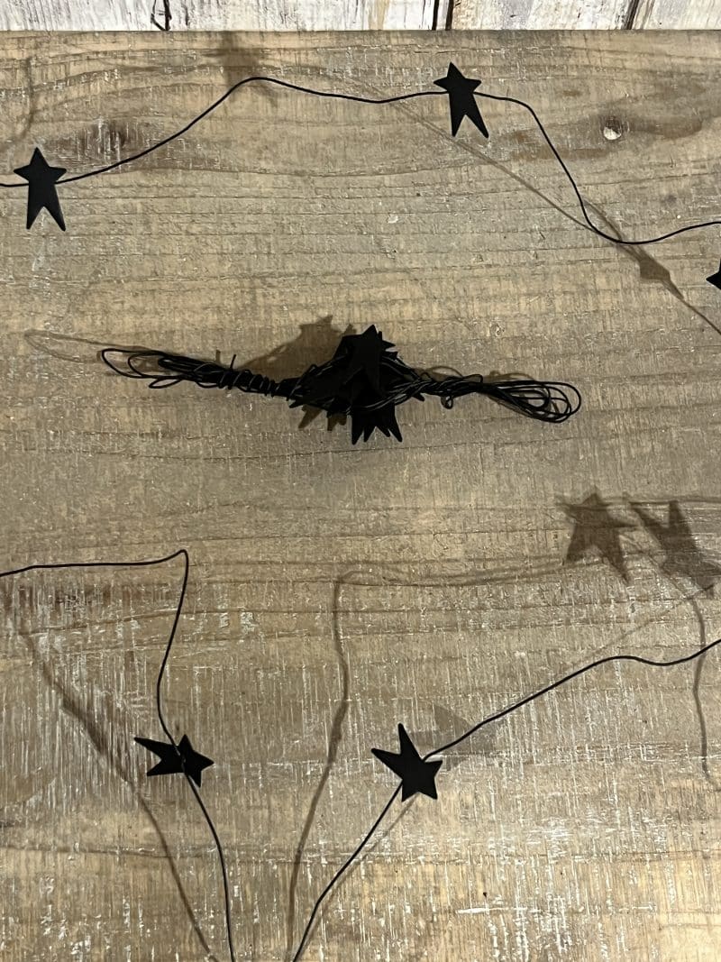 1" Black Primitive Star Garland, Set/2 - Image 2