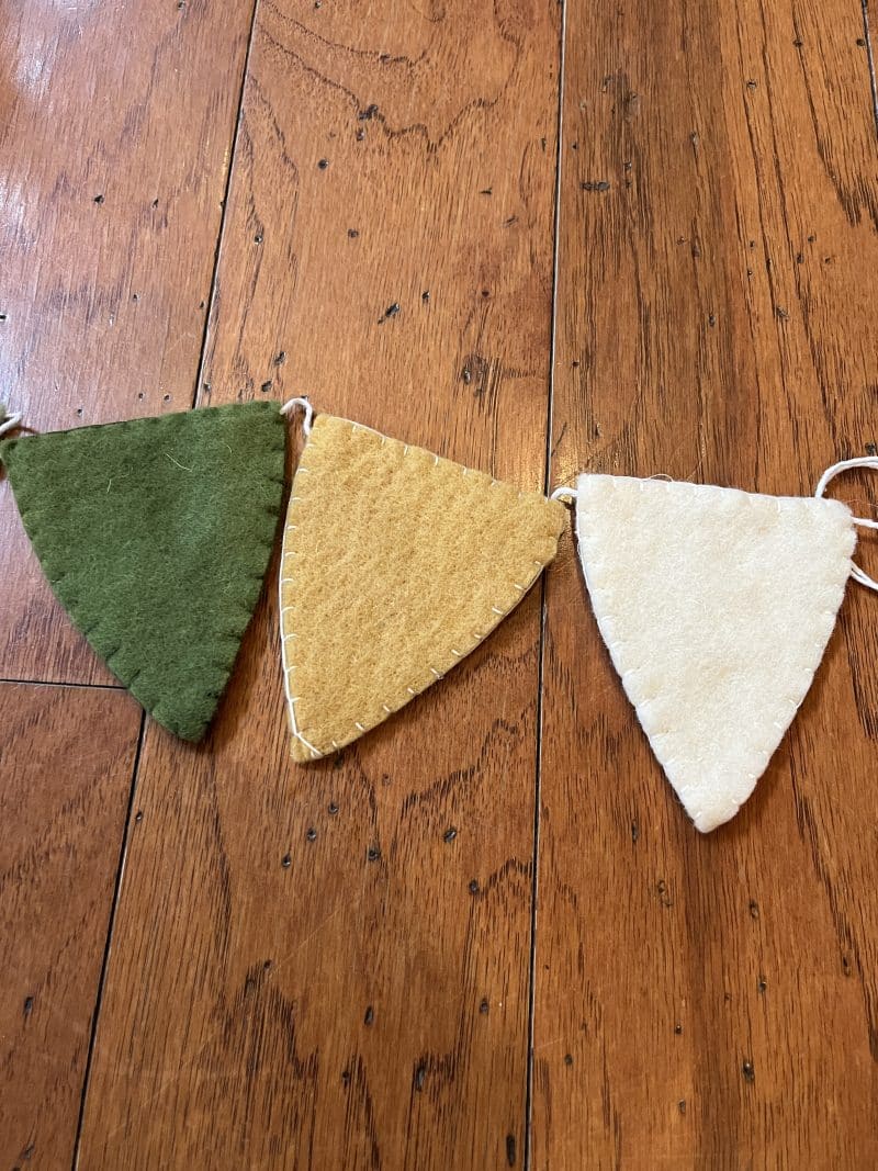 Spring/Summer Felt Banner - Image 3