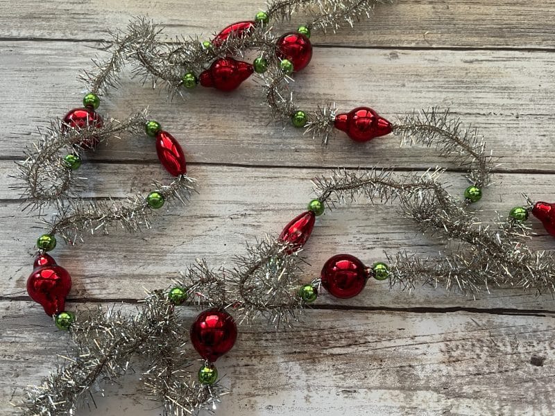 Tinsel & Bead Garland - Image 2