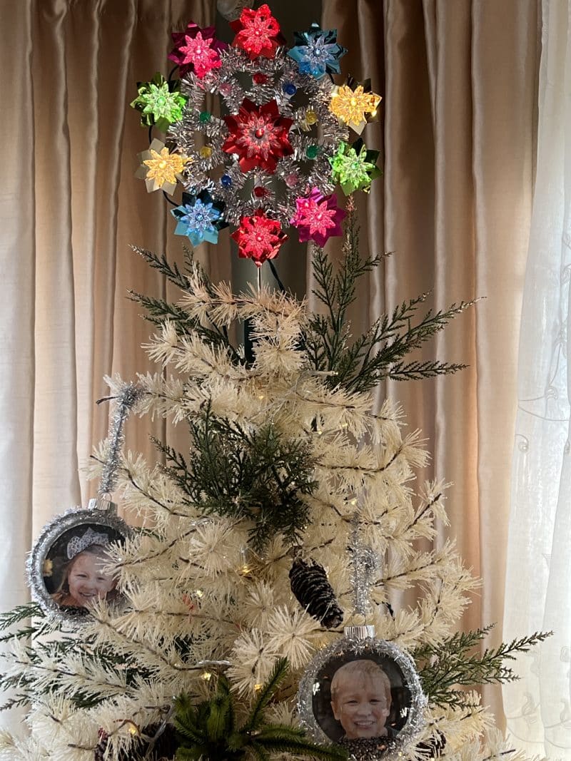 11" UL 11-Light Multicolored Retro Reflector Treetopper - Image 2