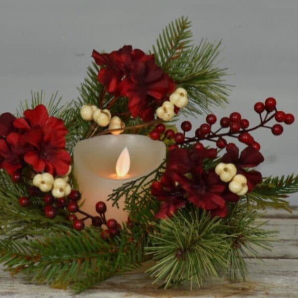 Holiday Hydrangea Candle Ring, 4.5”
