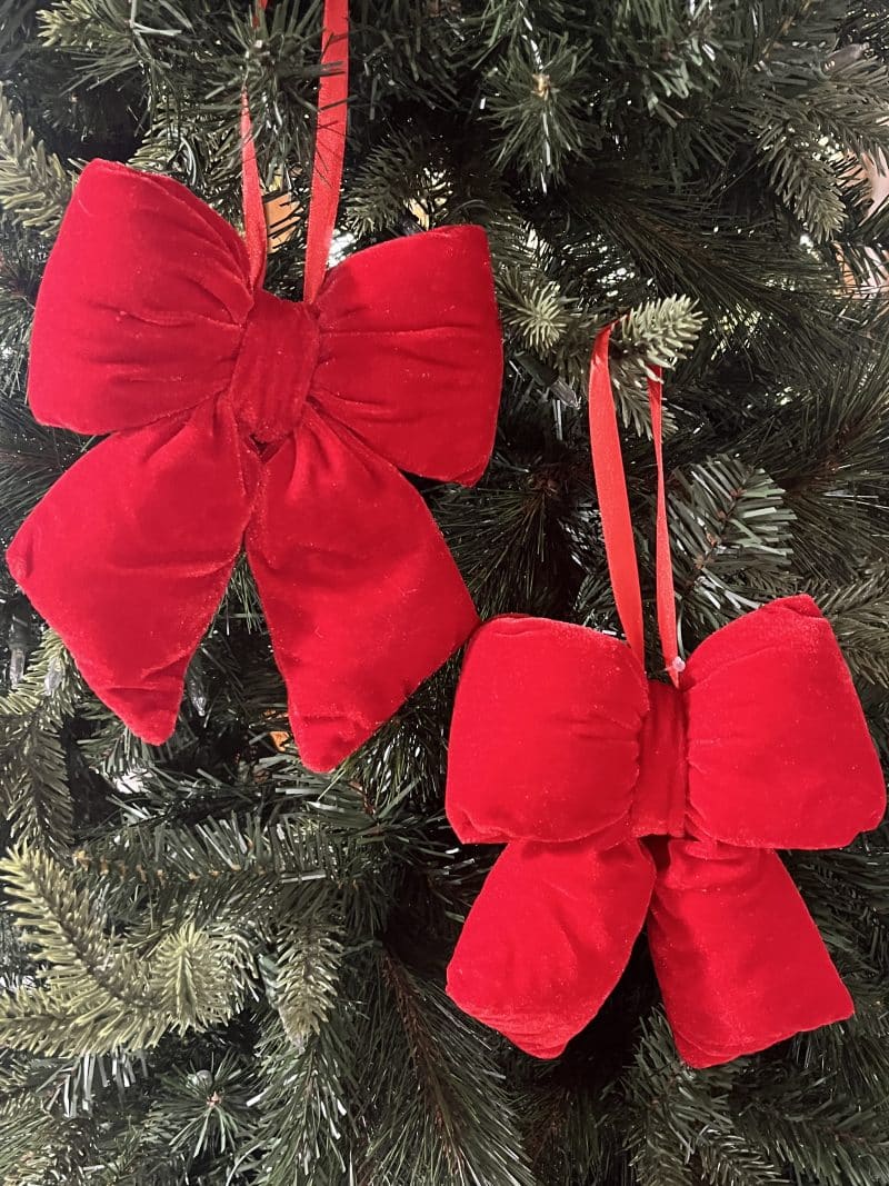 7.5" Polyster Red Bow With Hanger Set of 2