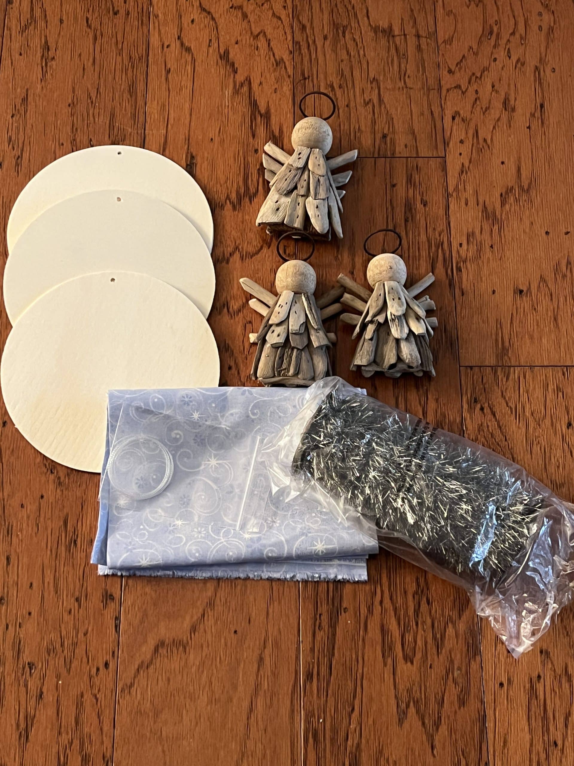 Hanging Slice Driftwood Angels Craft Kit - Image 3