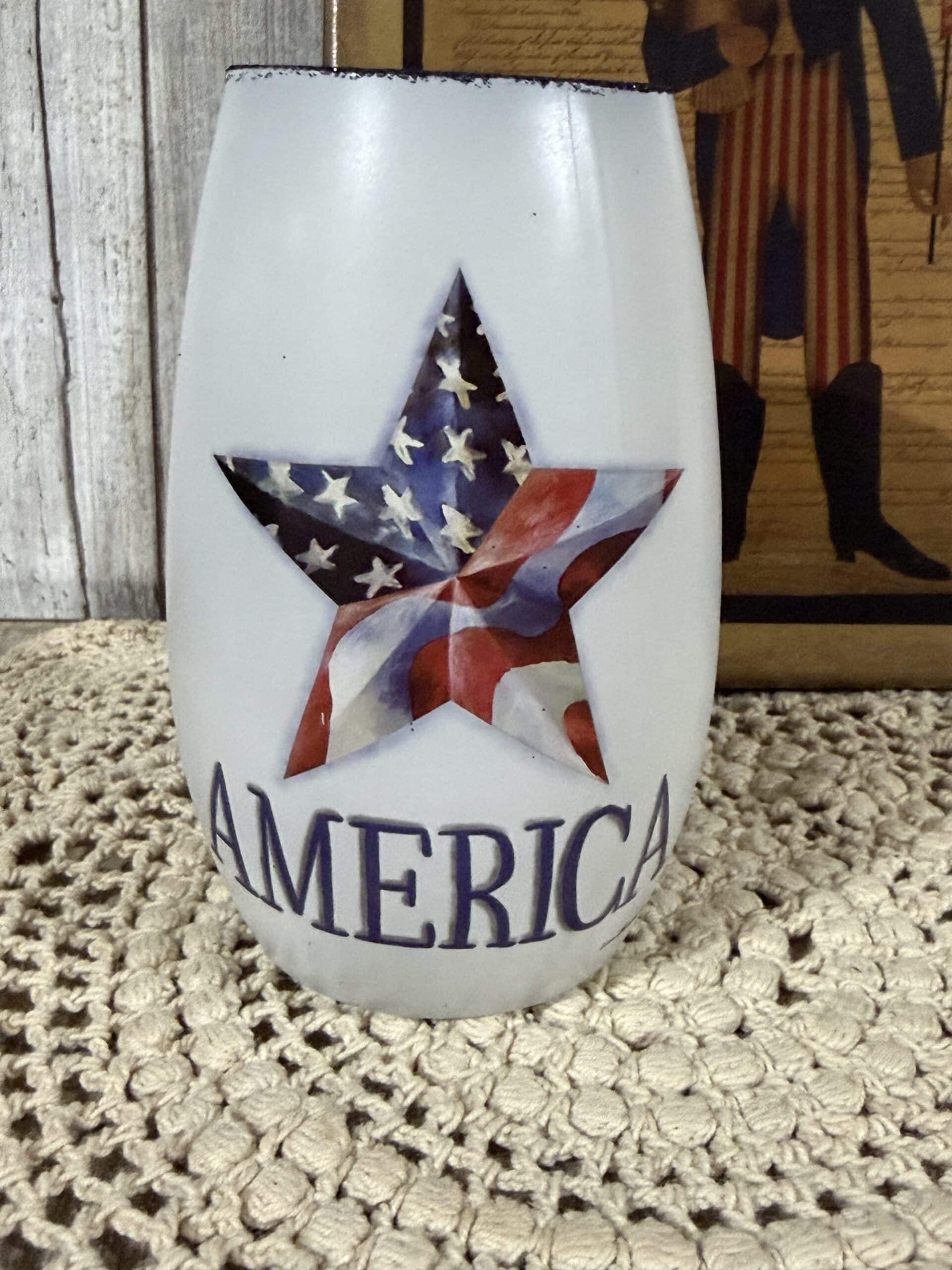 Americana Pre Lit Vase / America - Image 3