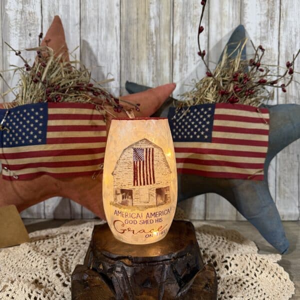 Americana Pre Lit Vase / God Shed His Grace On Thee