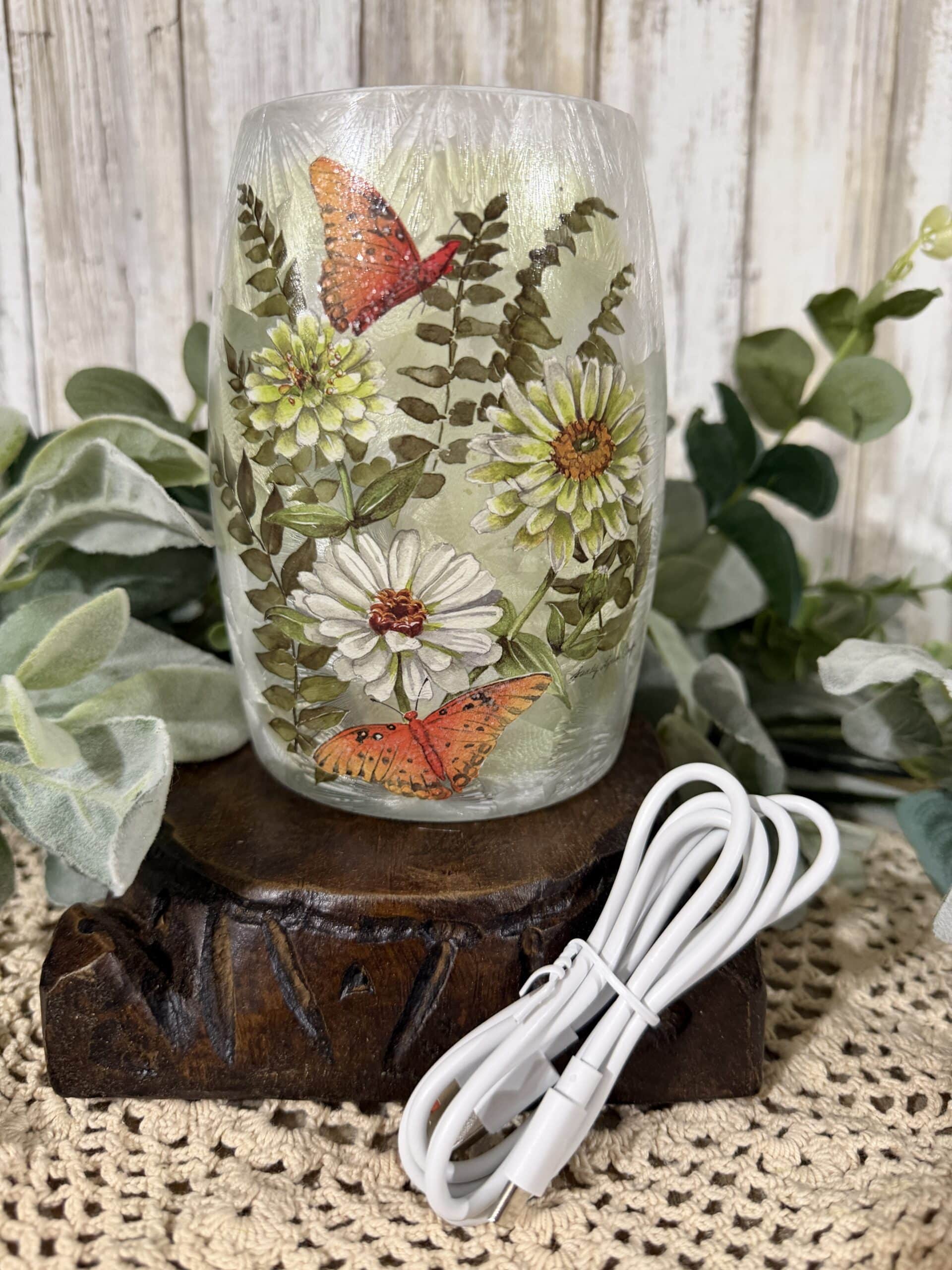 Butterflies and Daisies Pre Lit Vase - Image 2