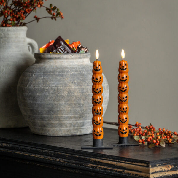 SET/2 - 9.75" STACKED JACK O LANTERNS 3D FLAME TAPER CANDLES