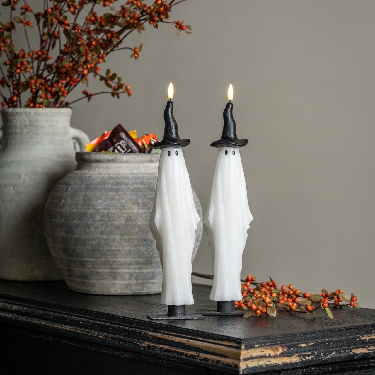 SET/2 - 12" 3D FLAME GHOST W/ WITCH HAT TAPER CANDLES