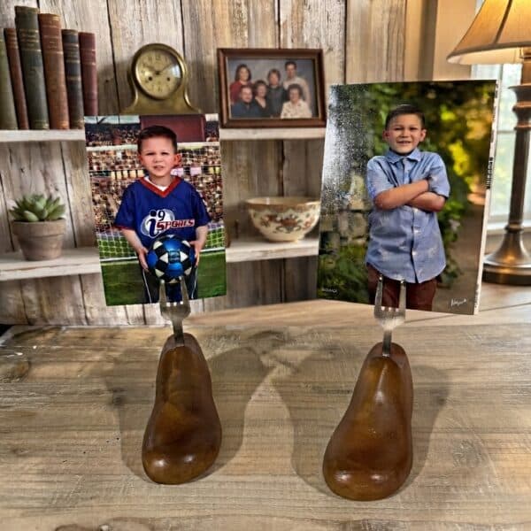 Set of 2 Shoe Horn Picture Holders