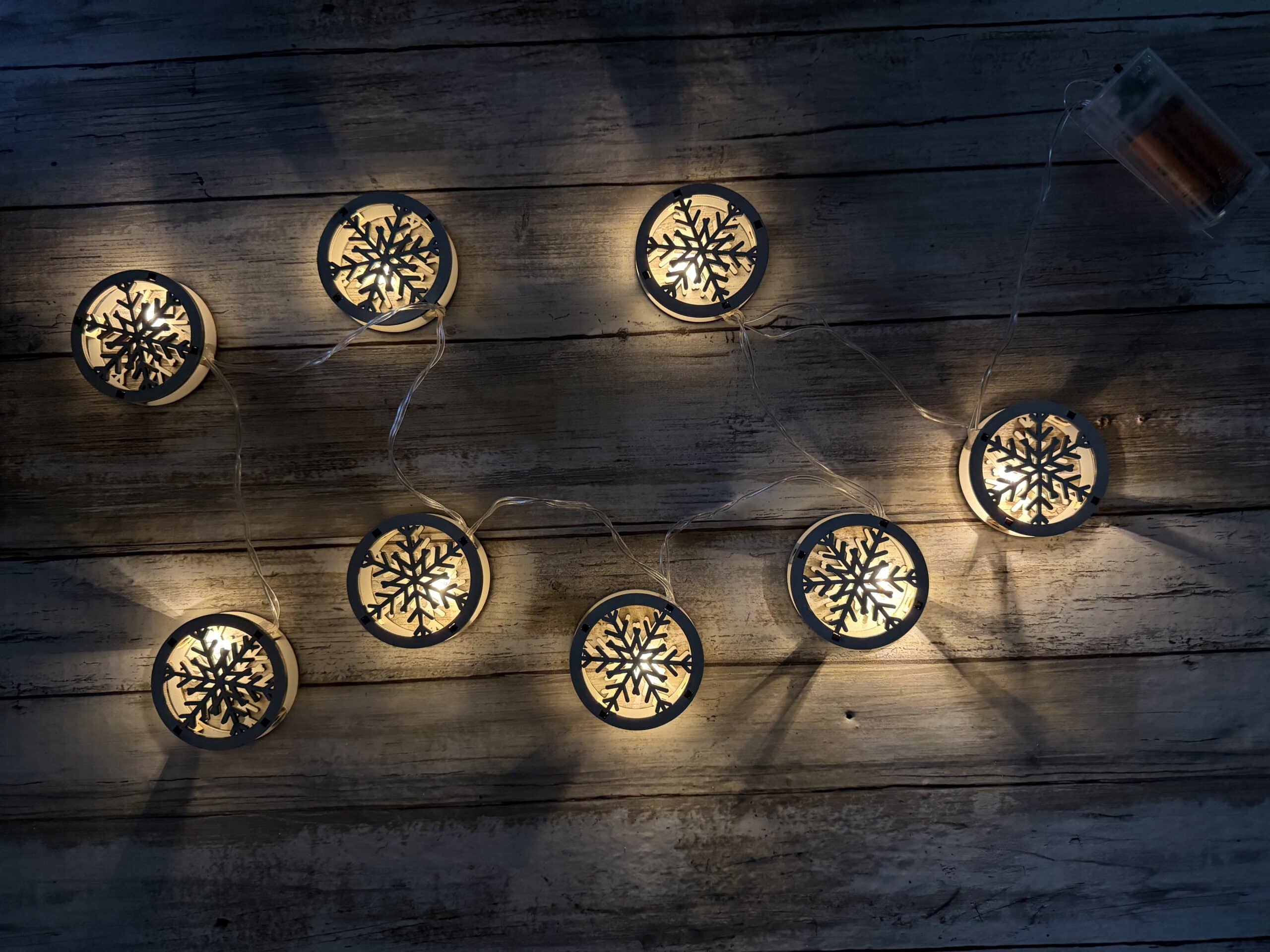 Lighted Round Snowflake Garland - Image 4