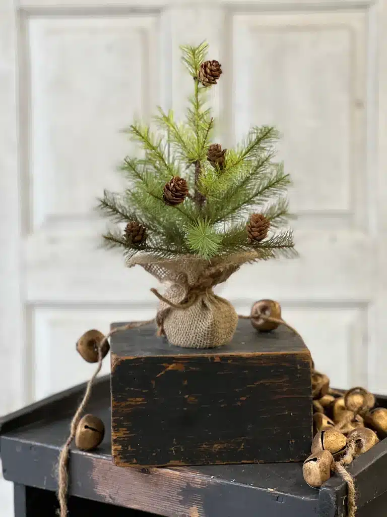 12 " Greenup Pine Tree w/ Cones