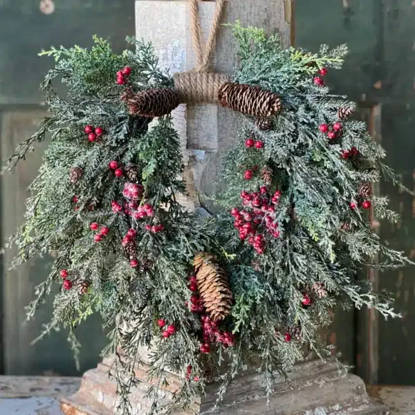 20" Divinity Berry Hanging Wreath