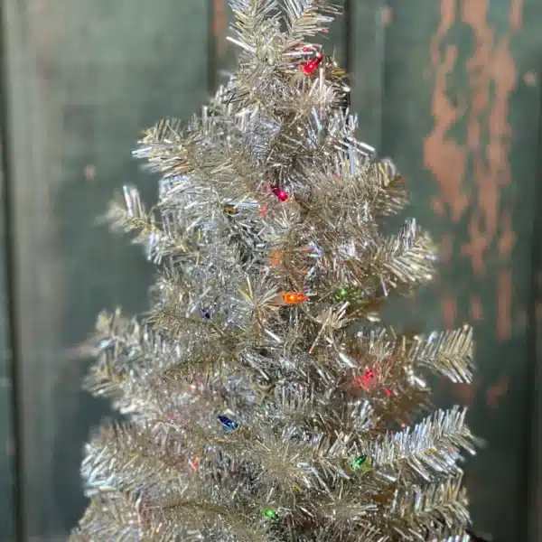 36” Pre Lit Vintage Christmas Tree - Image 3