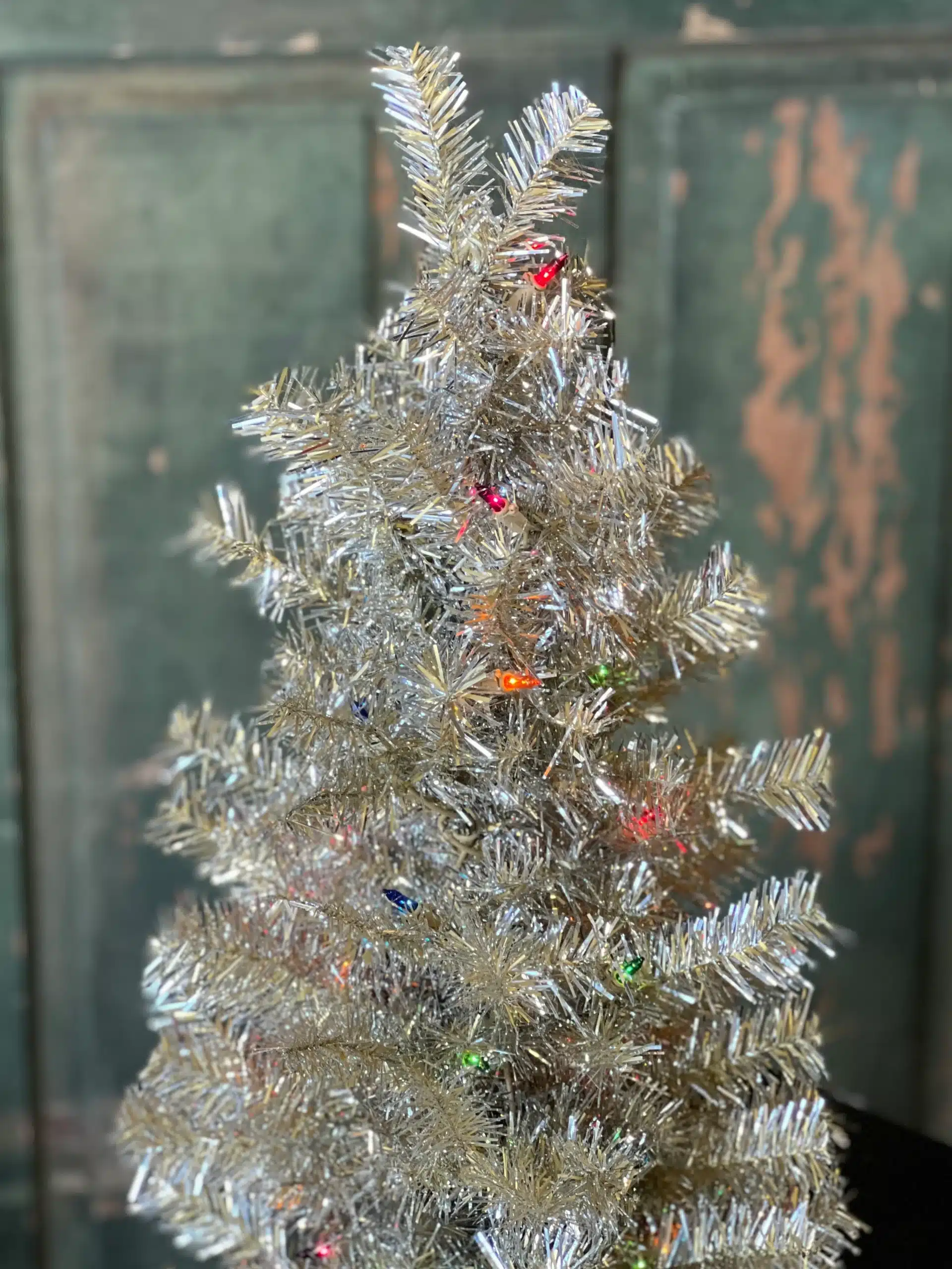 36” Pre Lit Vintage Christmas Tree - Image 3