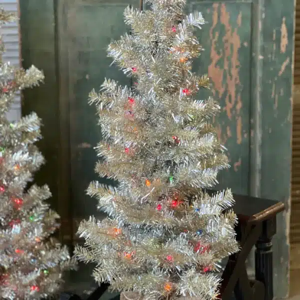 36” Pre Lit Vintage Christmas Tree - Image 4