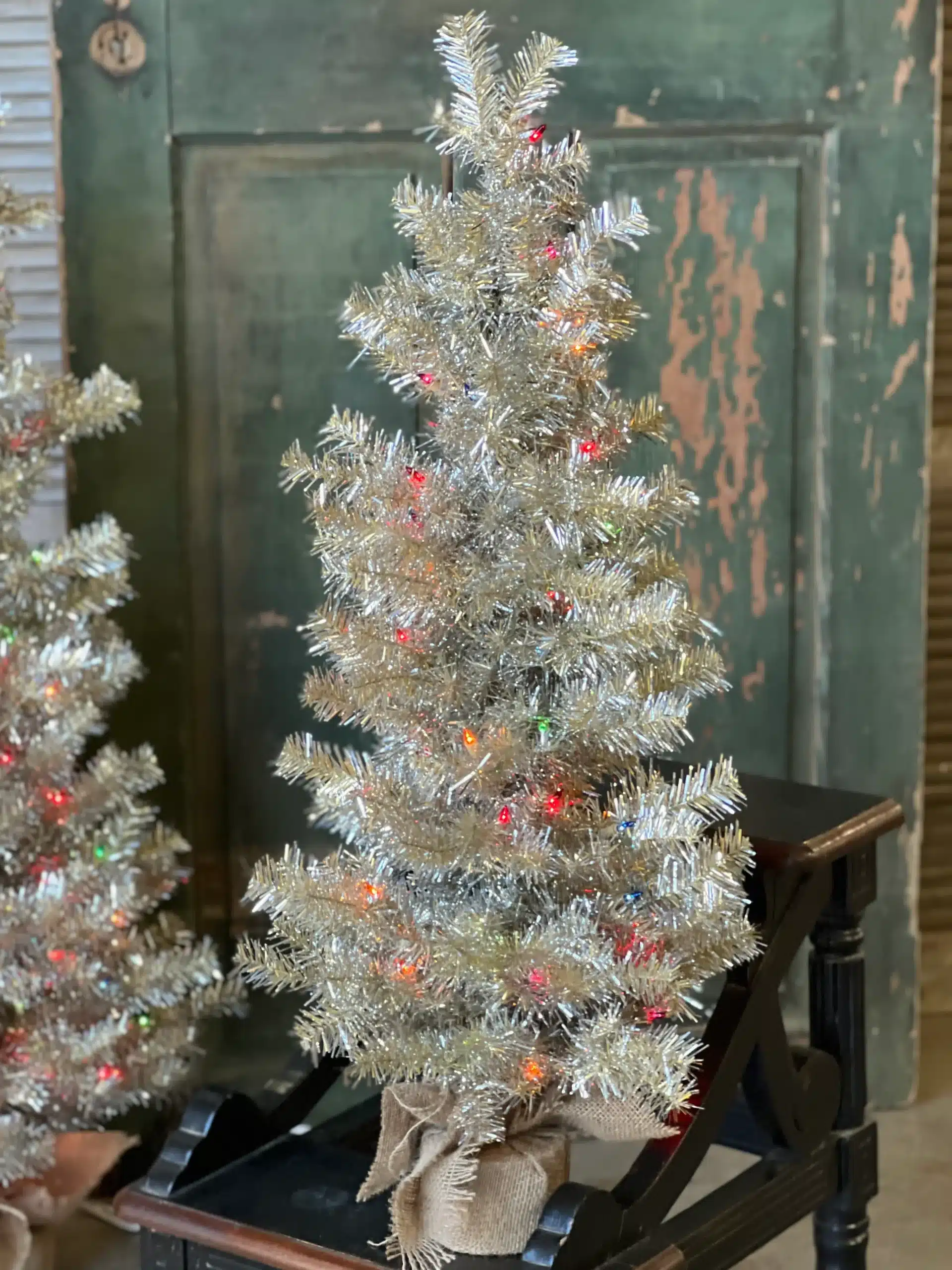 36” Pre Lit Vintage Christmas Tree - Image 4